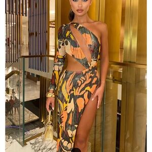 One-Shoulder Cutout Dress with Bold Print
